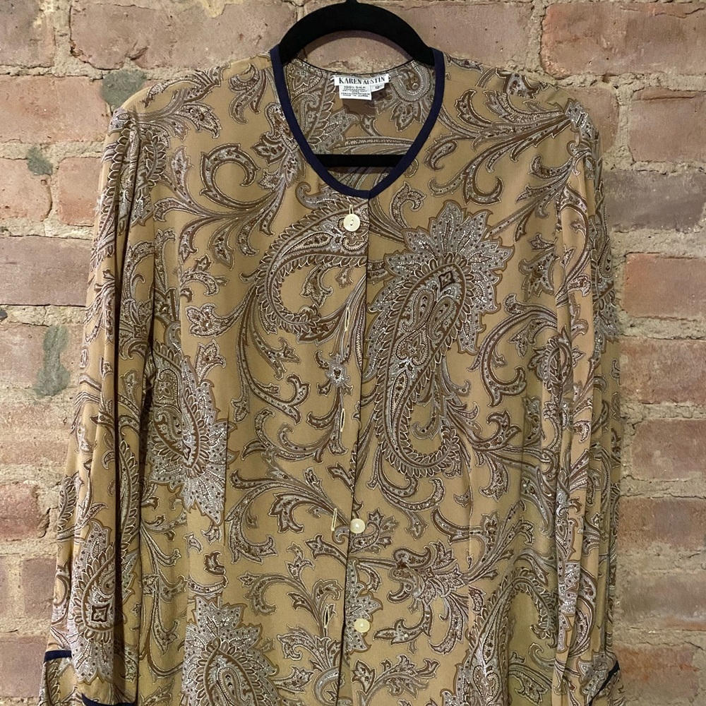 Silk Karen Austin shirt size 12 (fits as M).